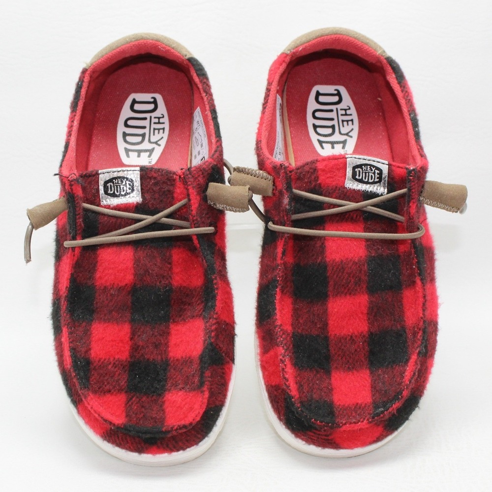 Hey Dude Wendy Buffalo Plaid Red Black Slip On Loafers Womens 7 40617-643